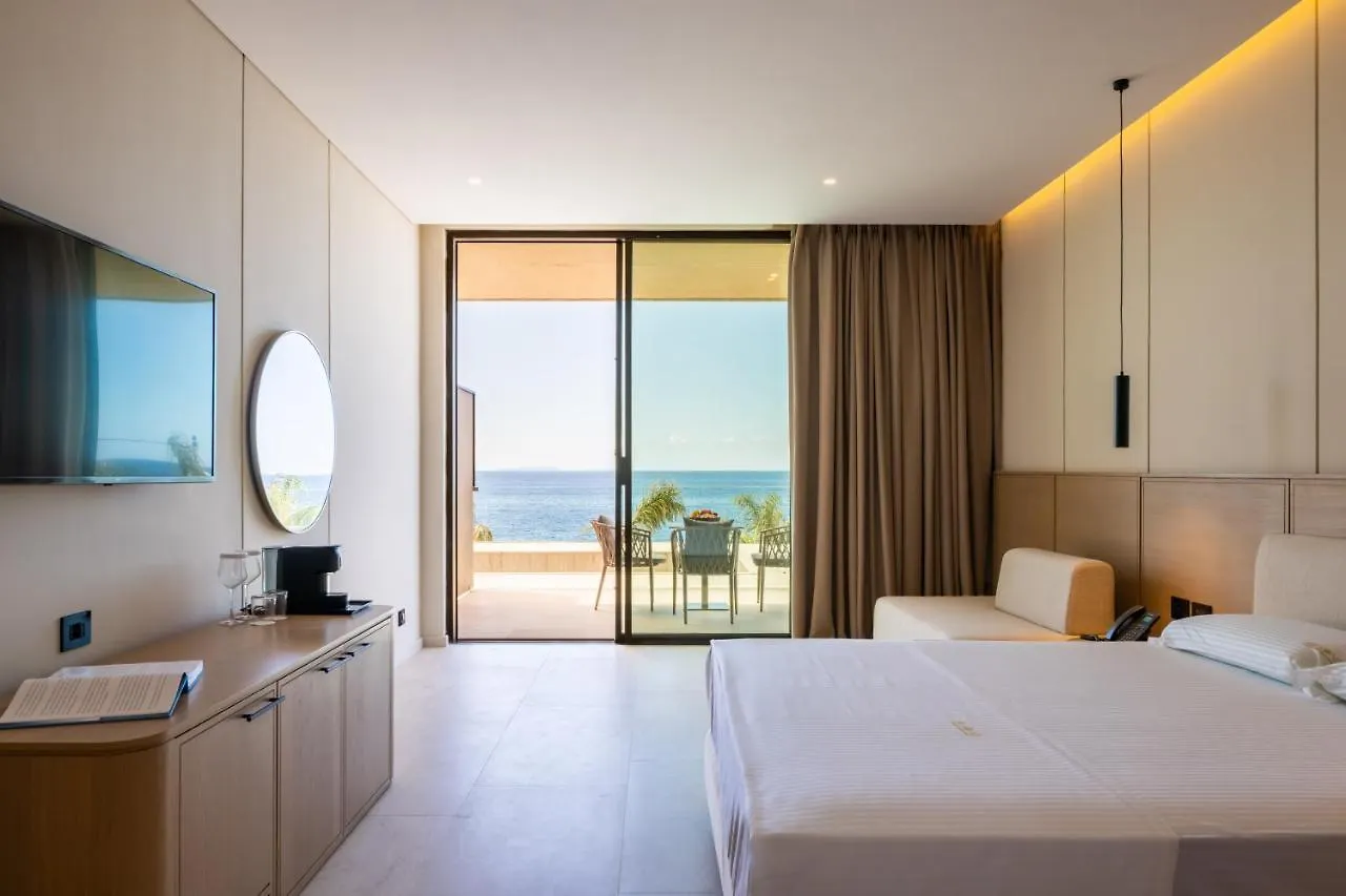 Beyond A Luxury Boutique Hotel Dhërmi