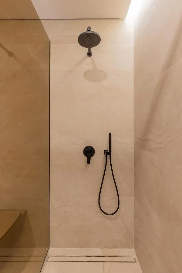 Beyond A Luxury Boutique Hotel Dhërmi 0*,  Albanien