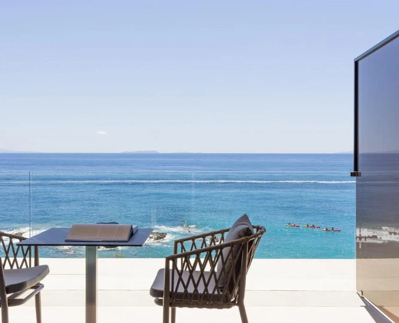 Beyond A Luxury Boutique Hotel Dhërmi 0*,  Albanien